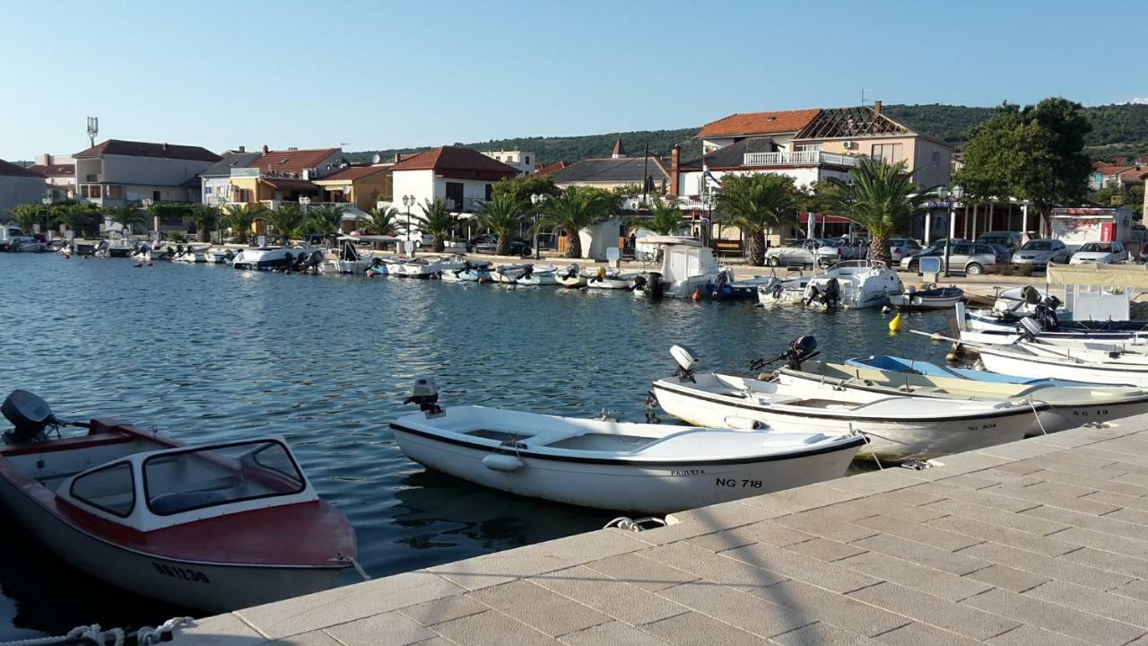 Luxury Apartment By The Sea With Private Whirlpool And Terrace 50M2 Posedarje Exteriör bild