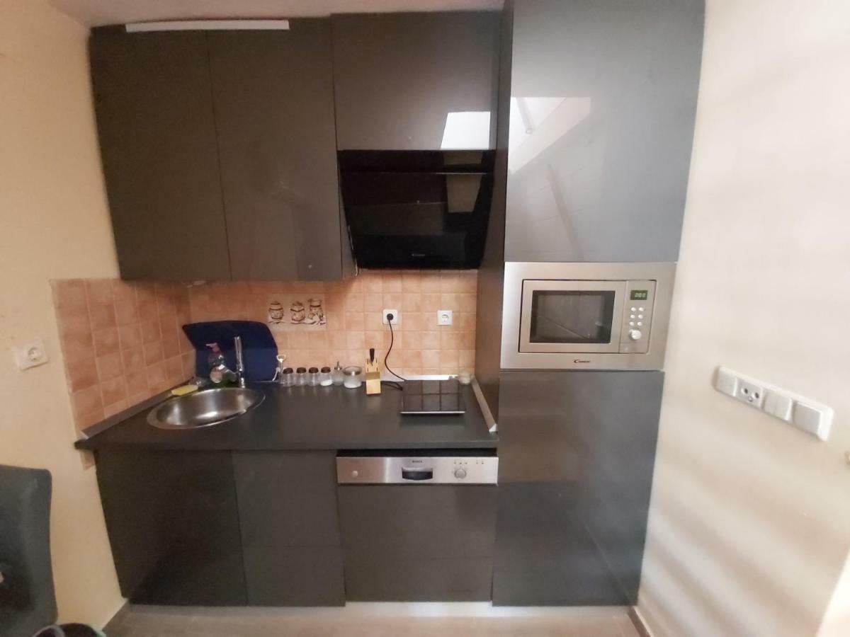 Luxury Apartment By The Sea With Private Whirlpool And Terrace 50M2 Posedarje Exteriör bild